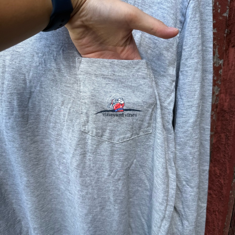 Vineyard Vines Gray Long Sleeve Men's Large Golfing Santa Christmas Holiday Tee - Picture 2 of 2